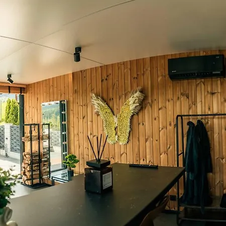 Роскошный шатер Goralski Harem Osada Glamp & Glass Z Jacuzzi I Balia Закопане