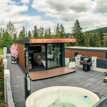 Роскошный шатер Goralski Harem Osada Glamp & Glass Z Jacuzzi I Balia *
