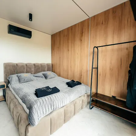 Lüks kamp alanı Goralski Harem Osada Glamp & Glass Z Jacuzzi I Balia Zakopane