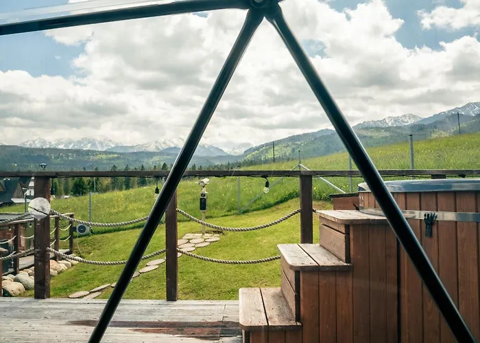 Luksusowy namiot Góralski Harem Osada Glamp&glass Z Jacuzzi I Balią