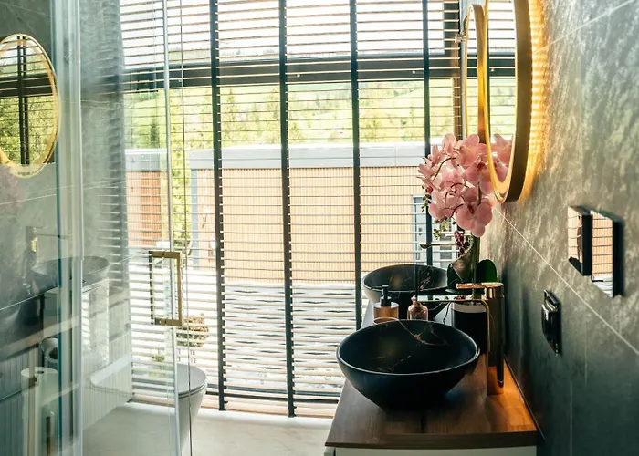 Luksusowy namiot Góralski Harem Osada Glamp&glass Z Jacuzzi I Balią *